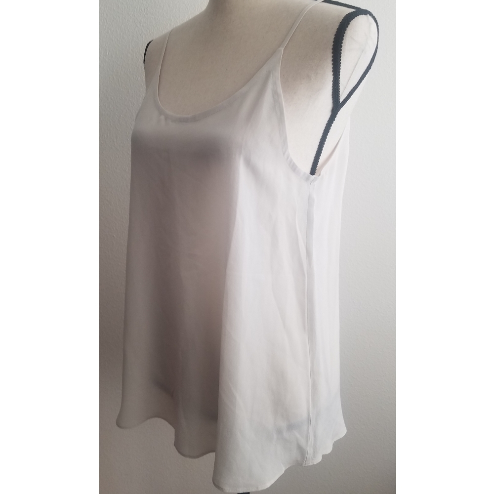 Chaser Tank Size Medium